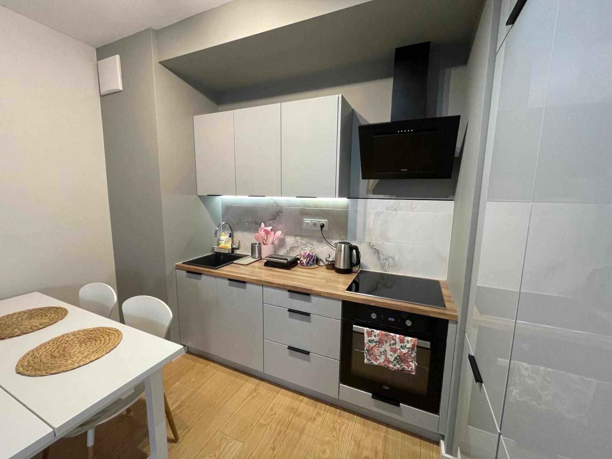 Essence Lux Apartment, Free Parking, Self Check-In 24H Poznan Exterior foto